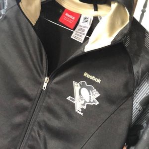 Boys Reebok Face Off Penguins Light Hooded Jacket